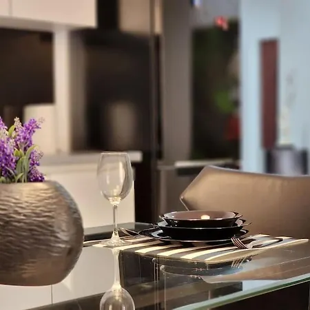 Luxury Near Center! Apartment Tirana